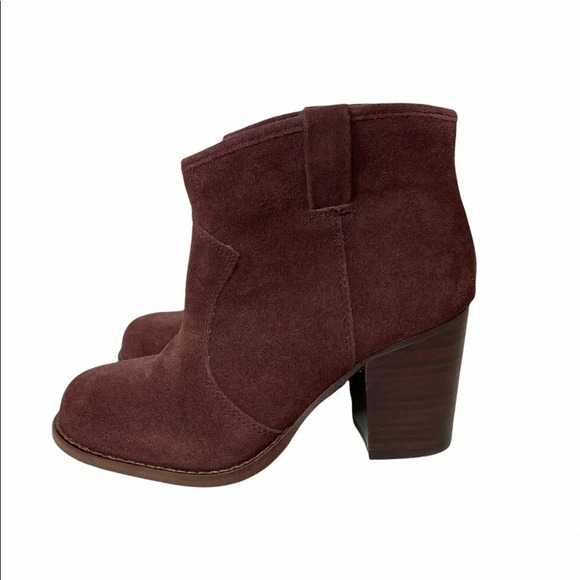 Splendid | Burgundy Suede Stacked Heel Ankle Boots - Picture 1 of 9